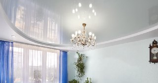 Глянцевый потолок Горно-Алтайск, цена от 4500 руб.